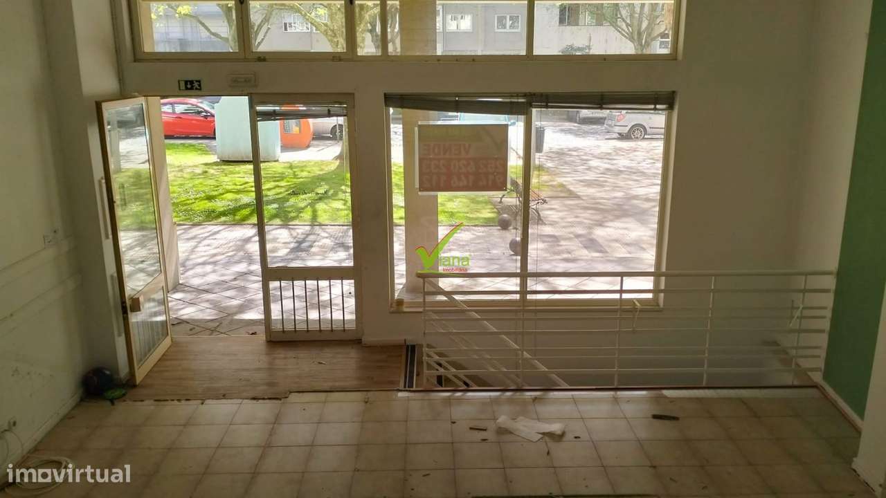 Loja no centro da Póvoa de Varzim-13