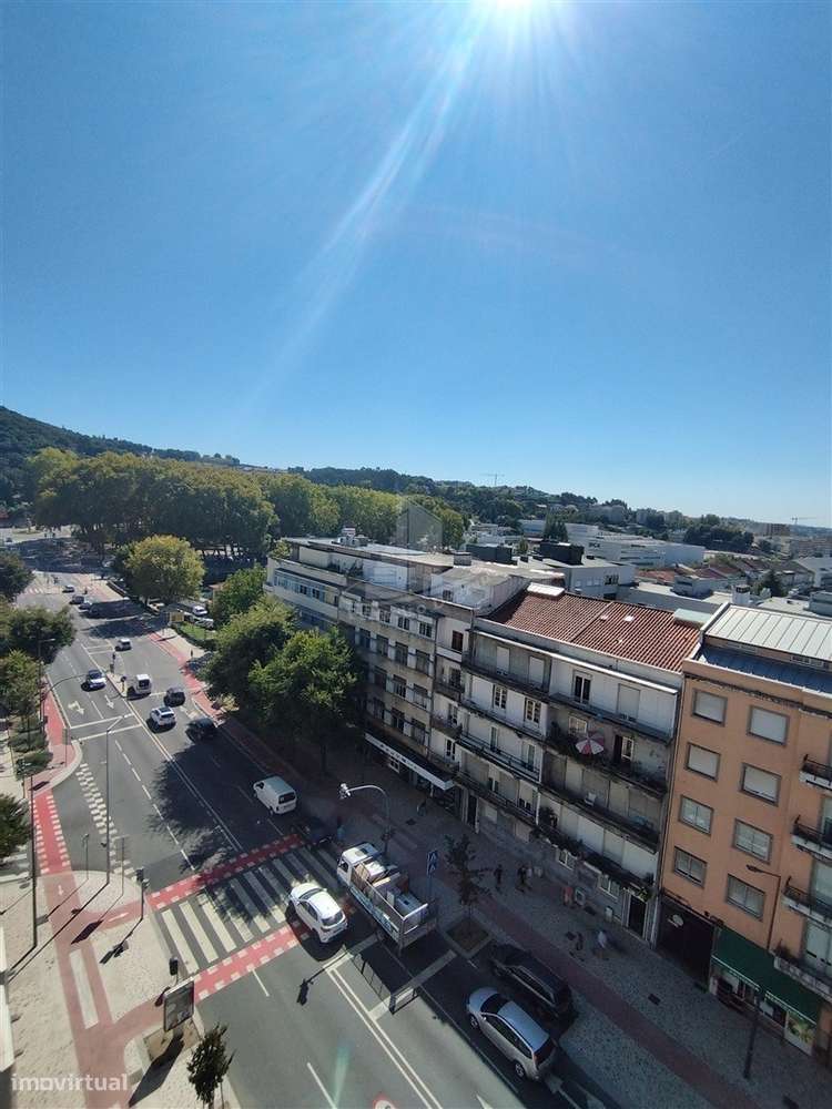 T2+1 com Terraço no Último Piso | Avenida da Liberdade | Grande Potenc-13