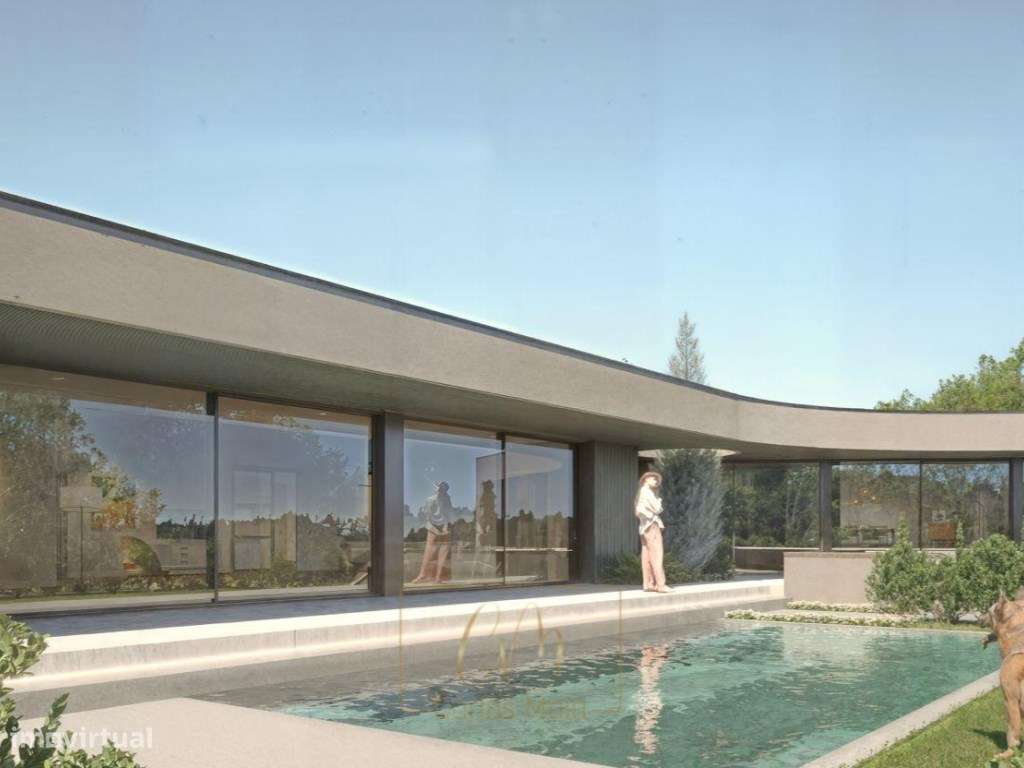 Moradia isolada T4, com garagem para 8 carros (em construção)-16