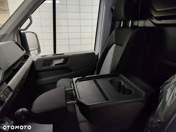 Volkswagen Crafter - 14