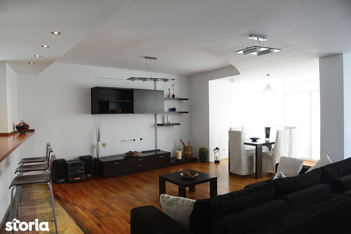 Apartament mobilat 4 camere, 125 mp, etaj 2/3, zona Dinamo, garaj, lif