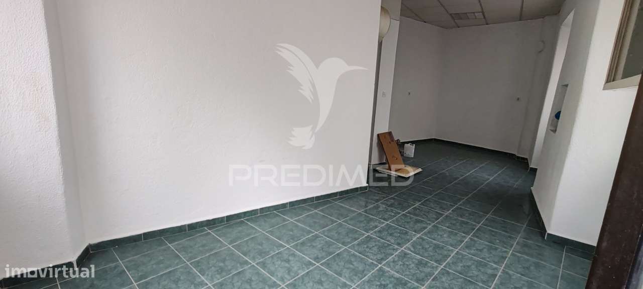 LOJA EM ALGÉS ARRENDAMENTO - Grande imagem: 2/7