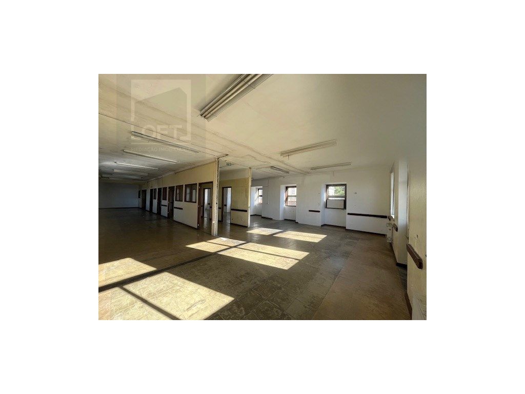 Espaço Multiusos no Centro Histórico - Grande imagem: 1/32