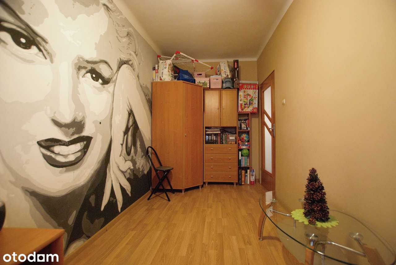 3 pokoje, osobna kuchnia, ul. Jesionowa (os. Szydłówek)v-10