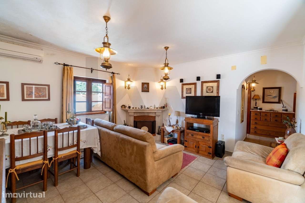 Moradia T2 Térrea Típica Alentejana em Mértola com Anexo e estacioname-5