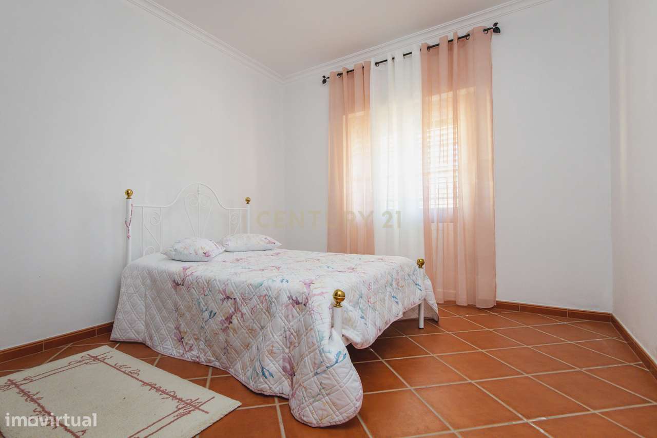 Moradia Térrea T4+1-44