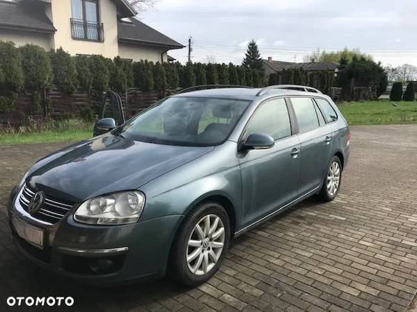 Volkswagen Golf V 1.6 Comfortline - 1