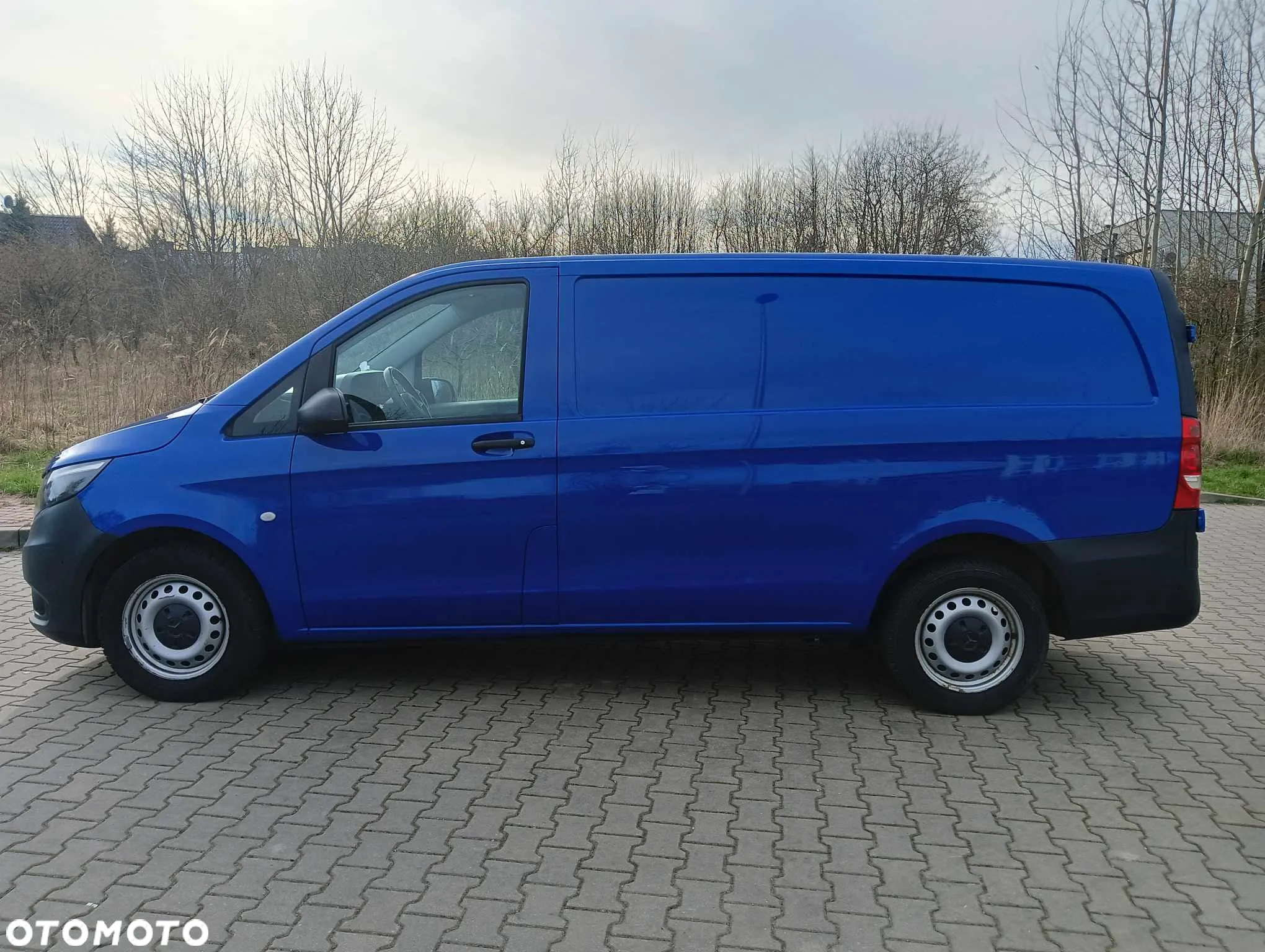 Mercedes-Benz Vito - 25