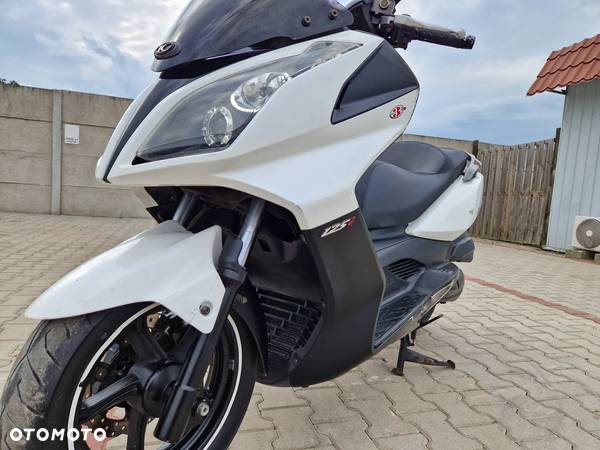 Kymco Downtown - 19