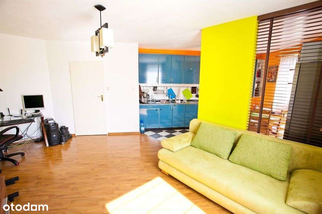 Przestronne i kolorowe 2 pokoje do adaptacji na 3-4