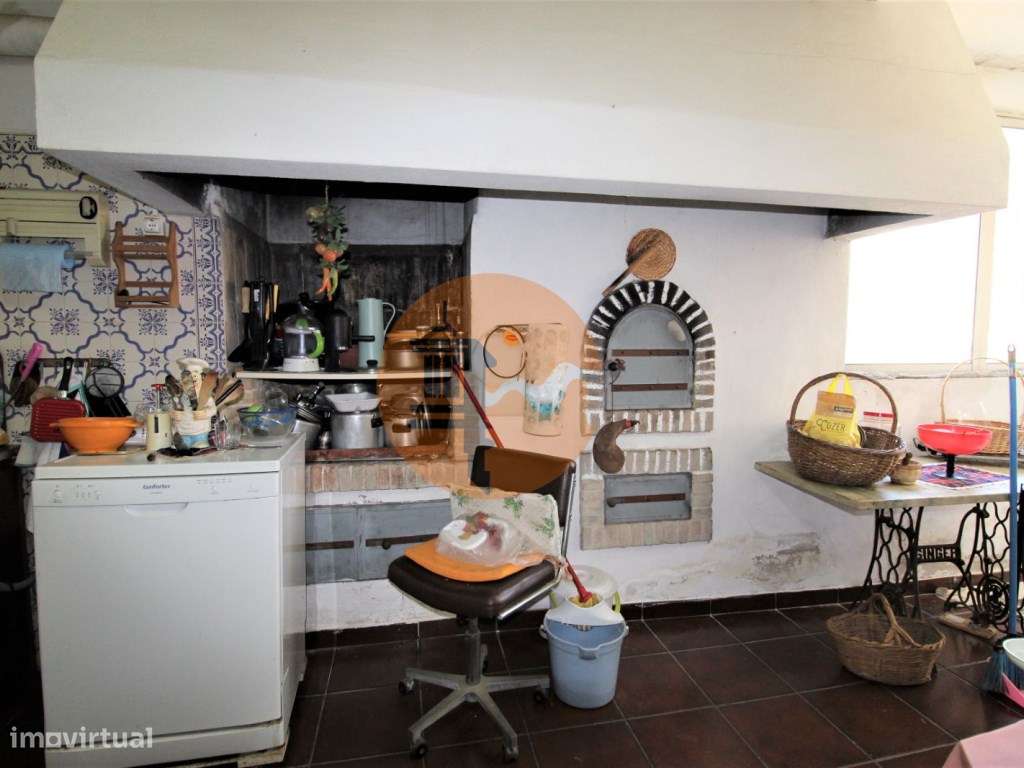 Magnifica Moradia com terreno de grande dimensão !!!-11