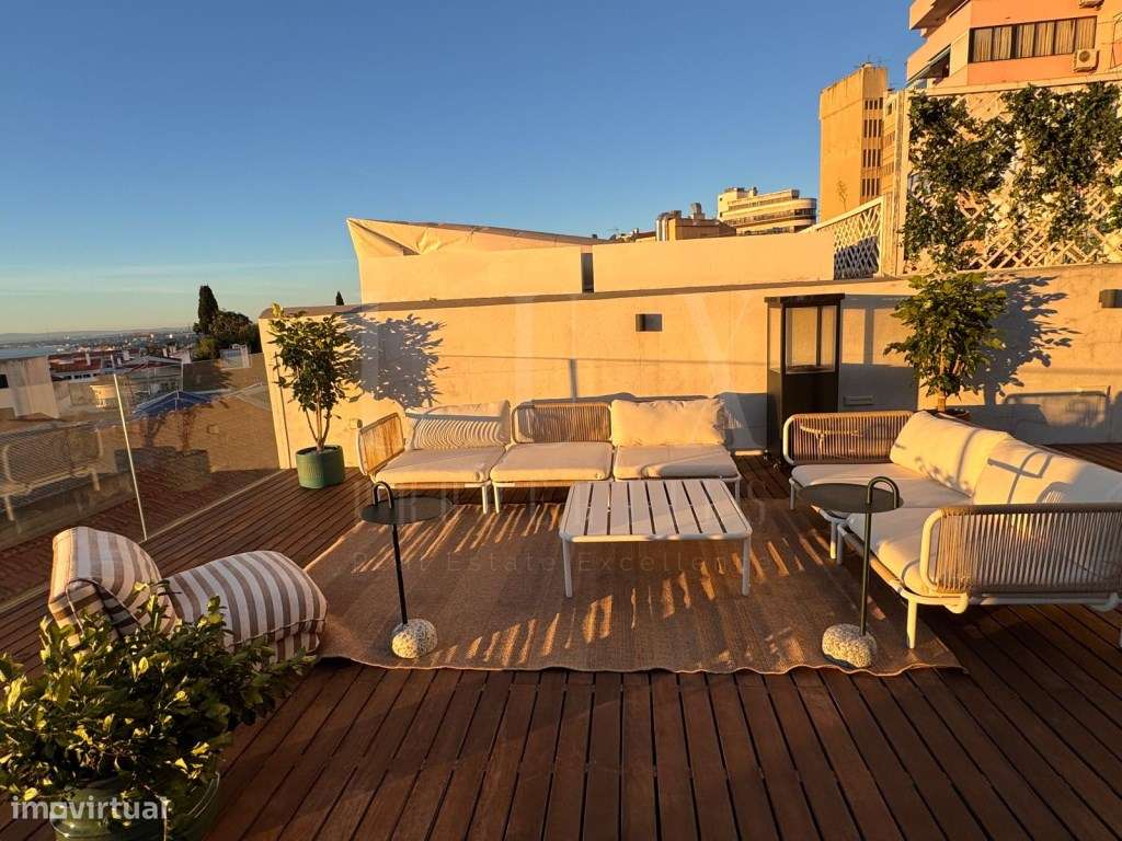 APARTAMENTO DE LUXO EM ZONA NOBRE DE LISBOA COM PISCINA E VISTAS SO...-13