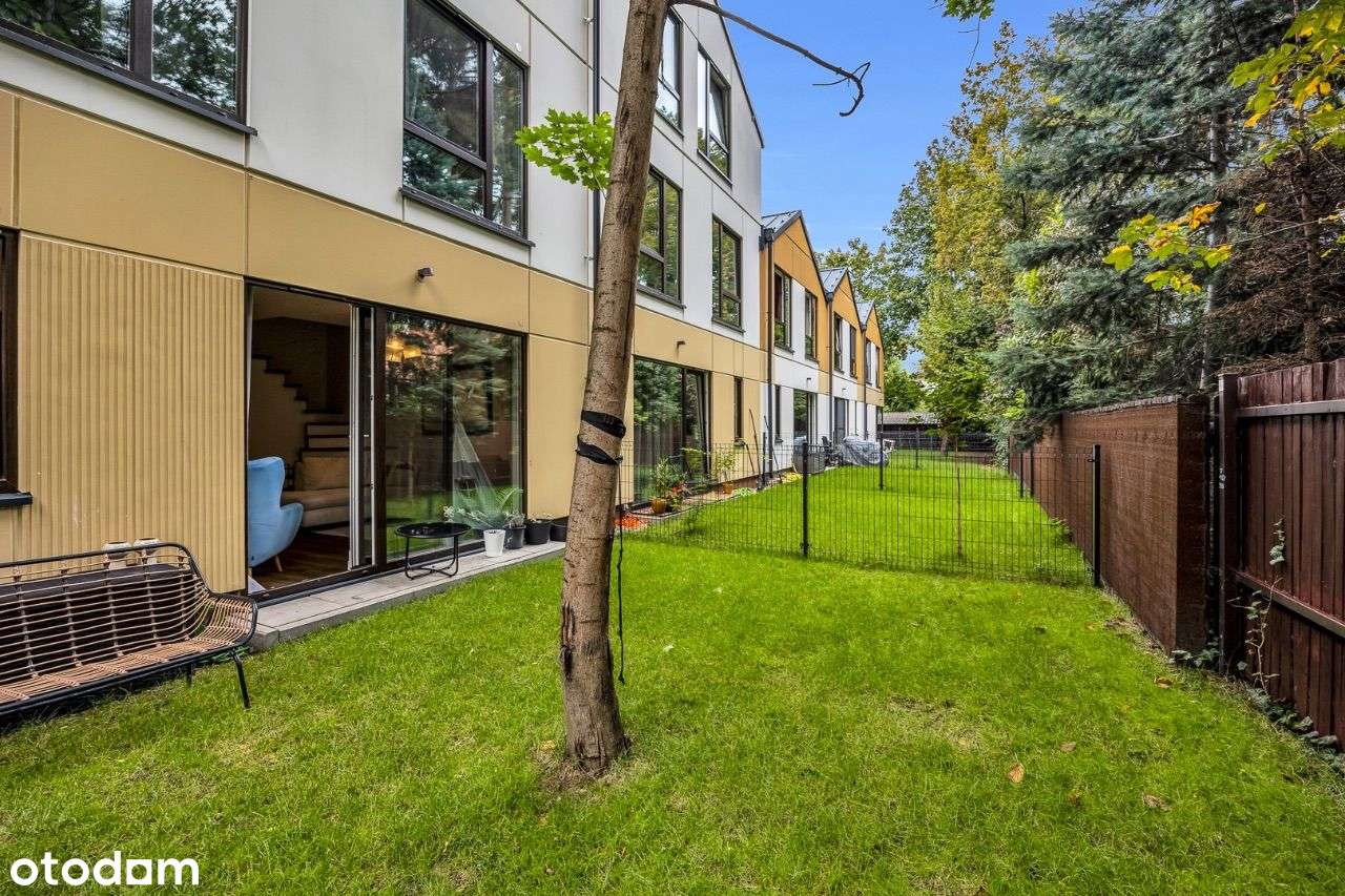 Nowoczesny segment w otulinie lasu-8