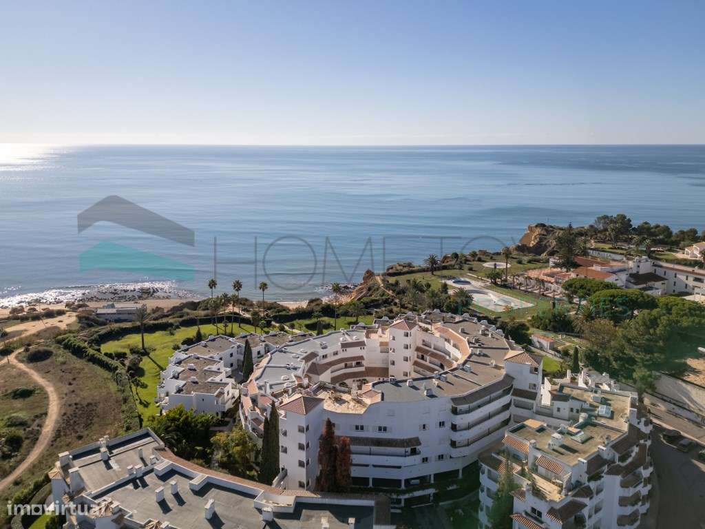 Apartamento Duplex com Terraço Panorâmico e Acesso Privado à Praia-...-46