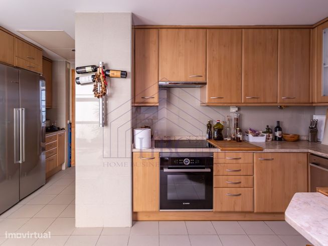 Apartamento T3 Exclusivo na Expo Sul-12