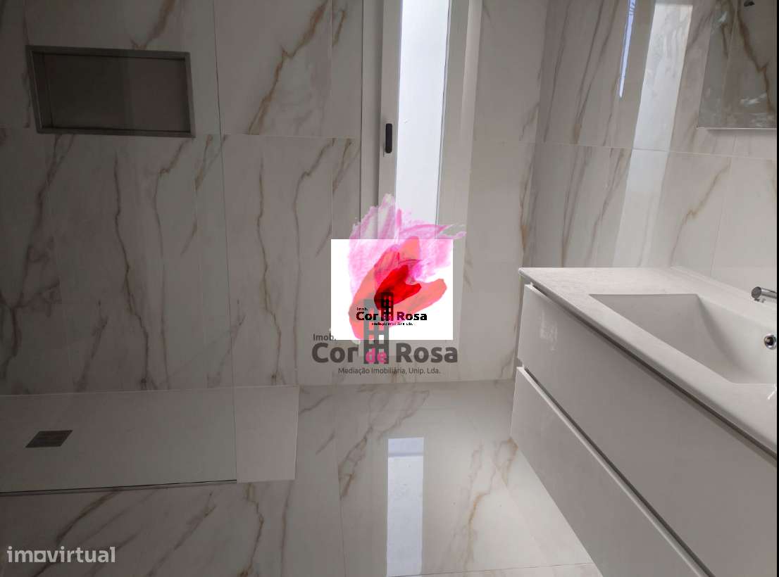 última moradia para venda – T3 gaveto Arões...-17