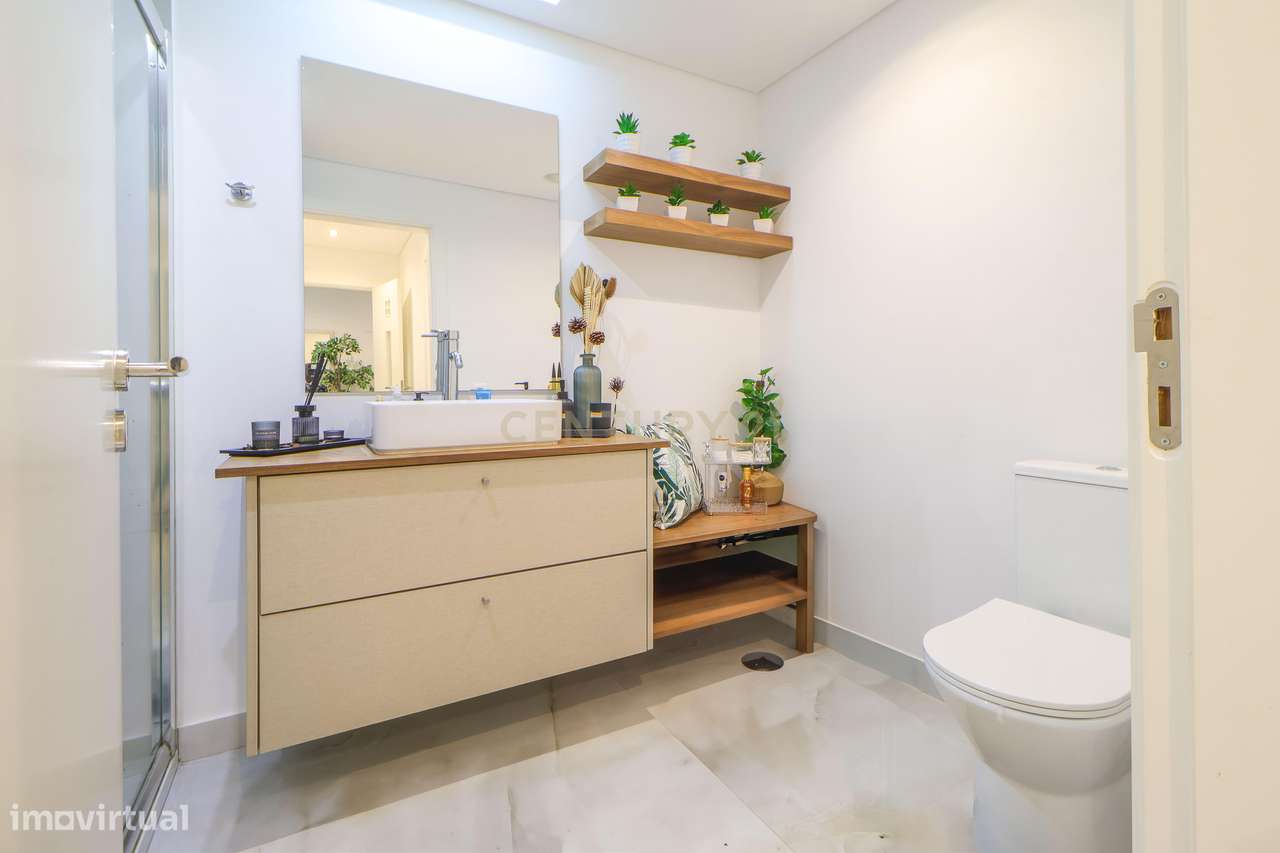 Oportunidade única no Montijo – Apartamento T3 com Varanda, Arrecadaçã-22