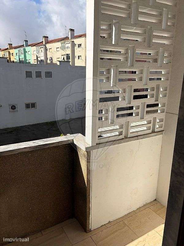 Apartamento T1 para arrendamento - Grande imagem: 3/11