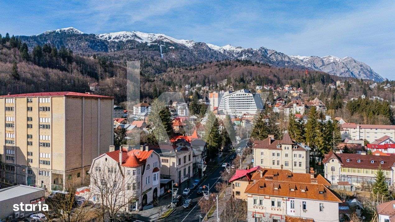 Corp de casa in inima statiunii Sinaia, pe bld. Republicii. - Imagine principală: 1/15