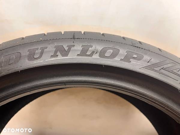 G-2361 225/40R18 92Y DUNLOP SPORTMAXX RT2 - 4