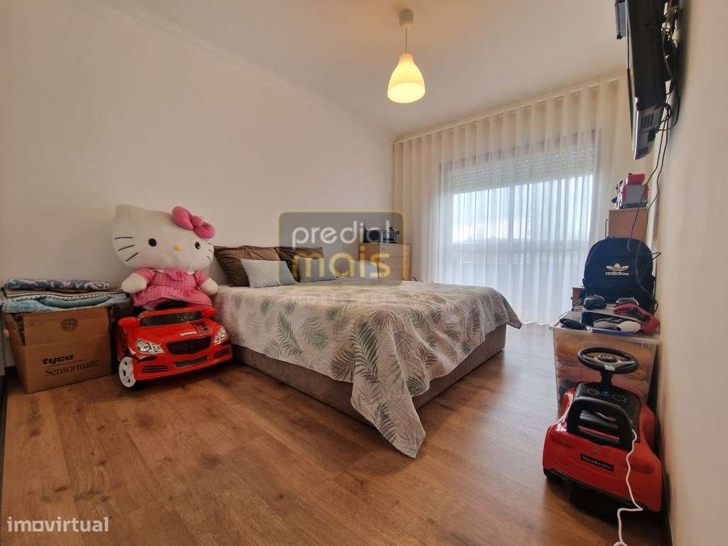 APARTAMENTO T3 C/ NOVO - Junto ao Centro - Talvai-10