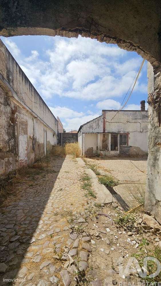 Prédio em Loulé (São Sebastião) de 620,00 m2 - Grande imagem: 2/18