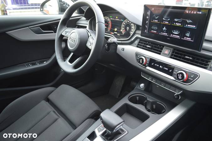 Audi A4 35 TFSI mHEV S tronic - 27