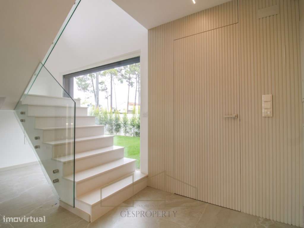 Moradia Isolada T3 com piscina pronta a escriturar na Aroeira-28