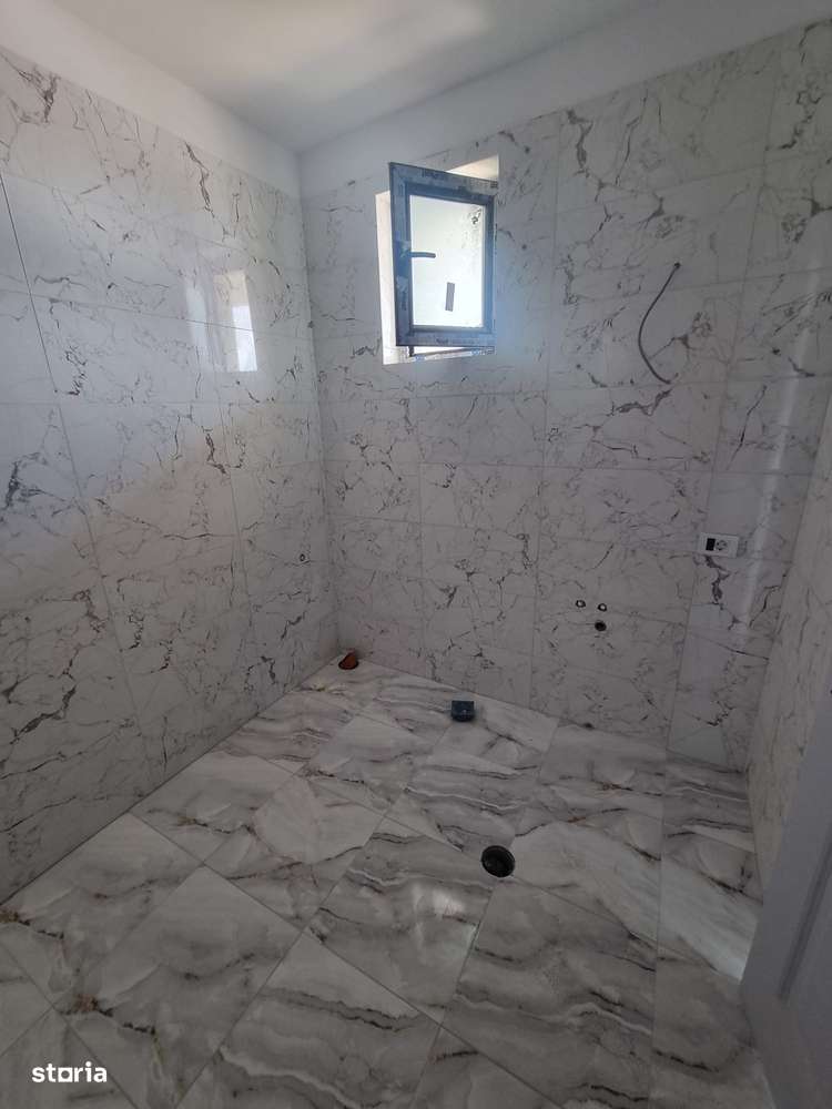 Vila single 5 camere//teren 400mp/utilitati Varteju - Imagine principală: 5/10