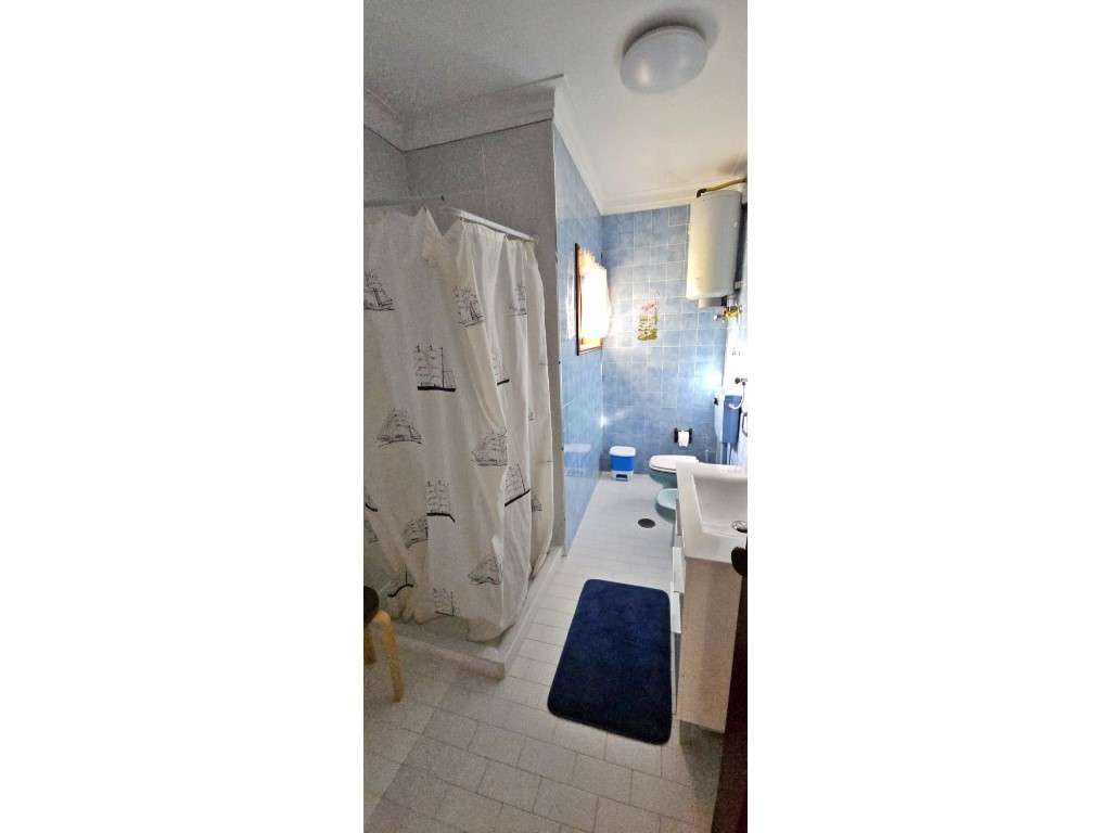 Moradia bifamiliar em São Romão do Coronado-12