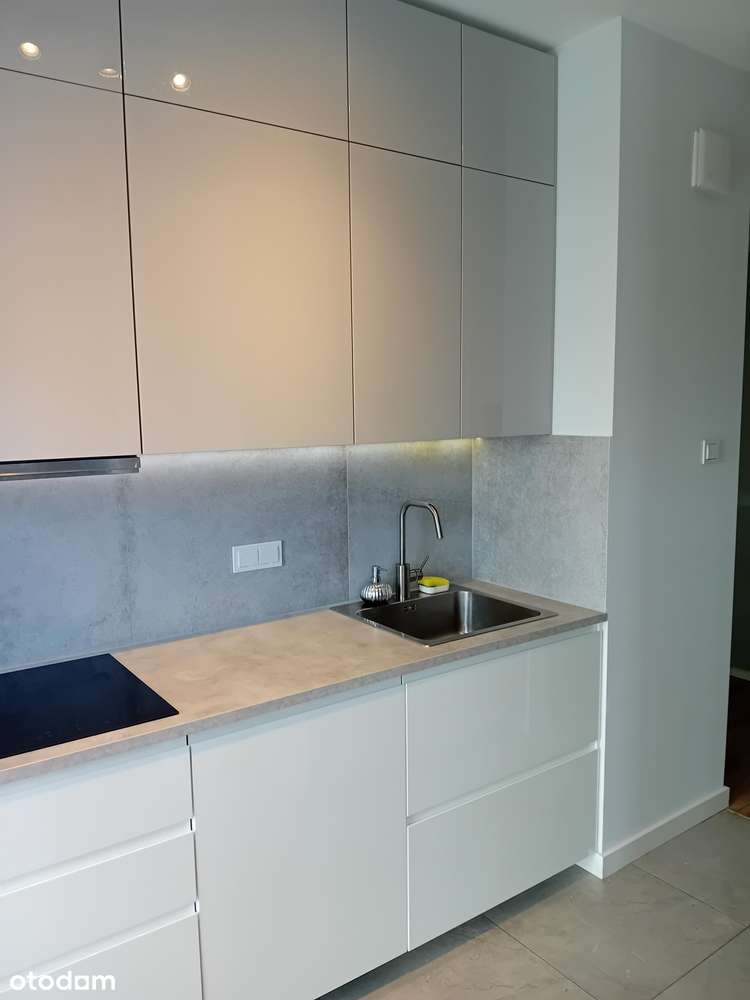 Pruszków 43 m2, 2 pokoje, gotowe do zamieszkania !-3