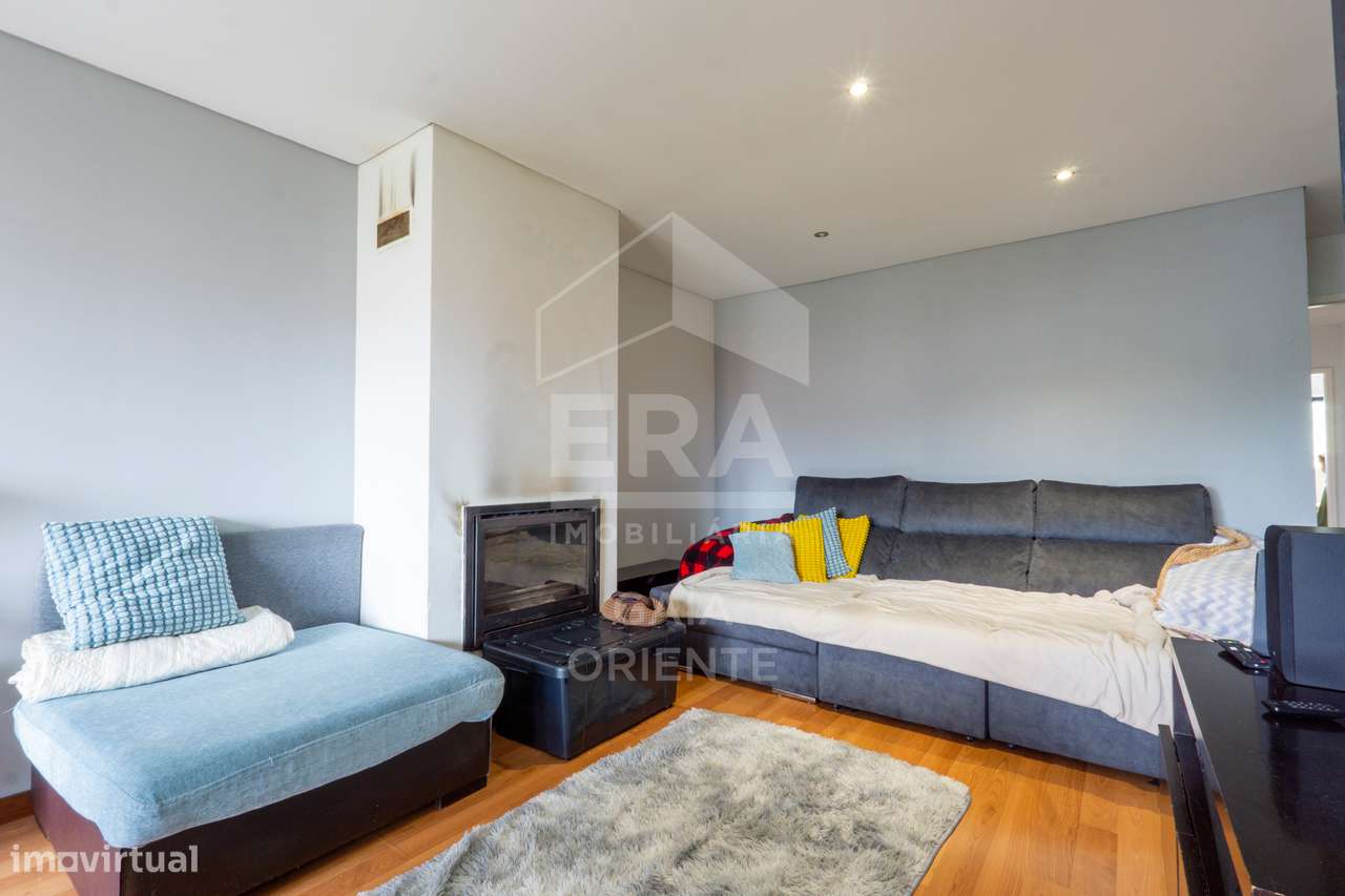 Apartamento T2+1 com Garagem e Garantia ERA-8