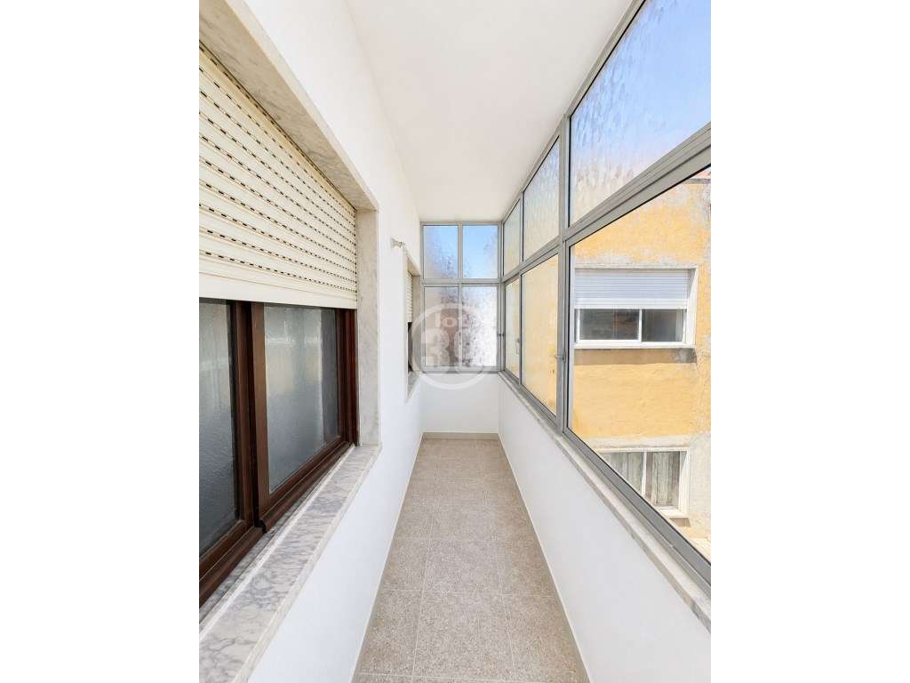 Apartamento com 4 quartos no ultimo andar e com um amplo sótão, sit...-10