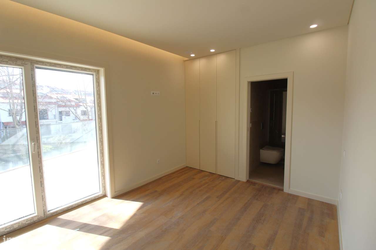 Luxuoso T3 Duplex em Viseu-9