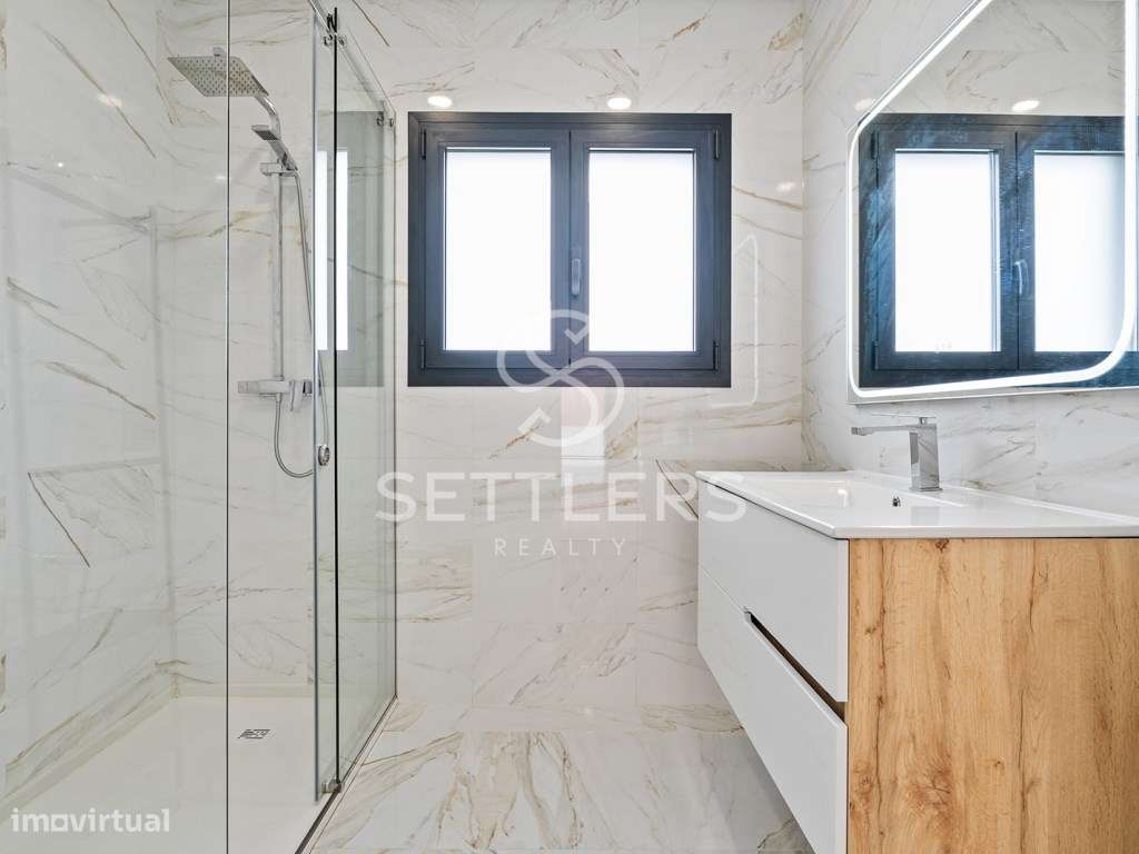 Moradia geminada T2 em Porto Salvo-12