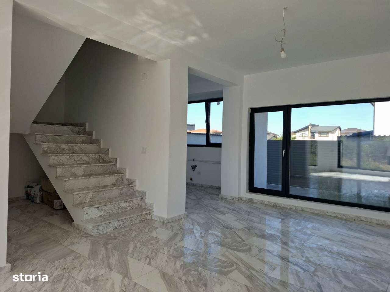 Vila cu 4 camere, tip duplex, zona Albert-4