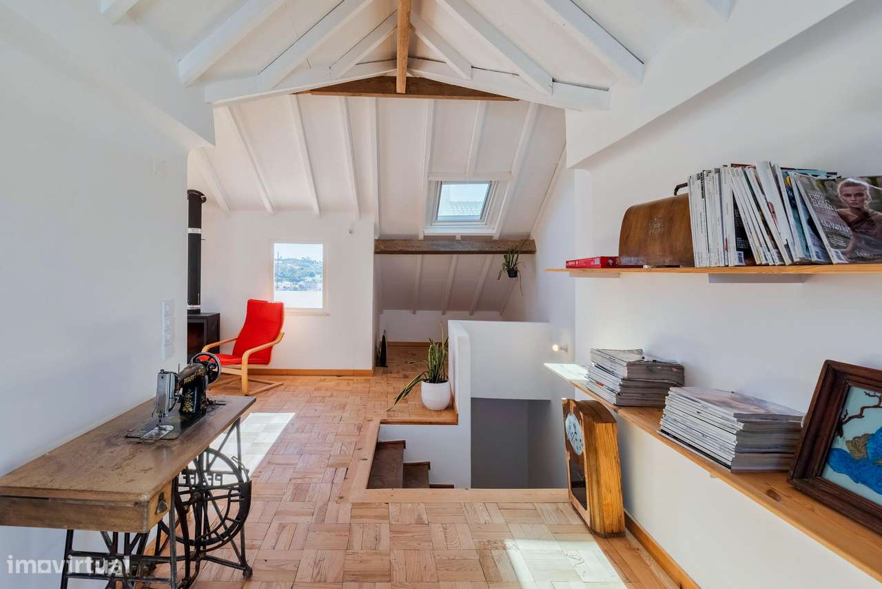 Moradia totalmente Renovada na Zona Histórica de Santiago do Cacém - Grande imagem: 4/32