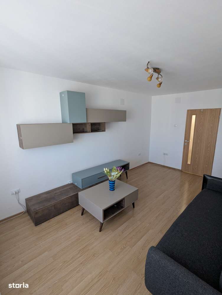 Apartament doua camere superb de închiriat - Imagine principală: 4/14