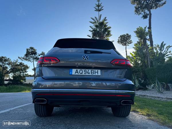 VW Touareg 3.0 TSI e-Hybrid Plus - 28