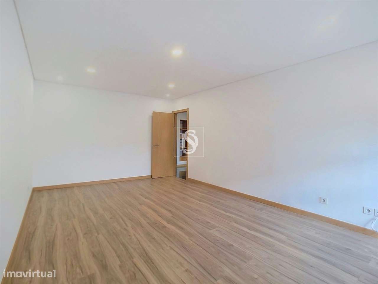 Apartamento T3 Venda em Ermesinde,Valongo-12