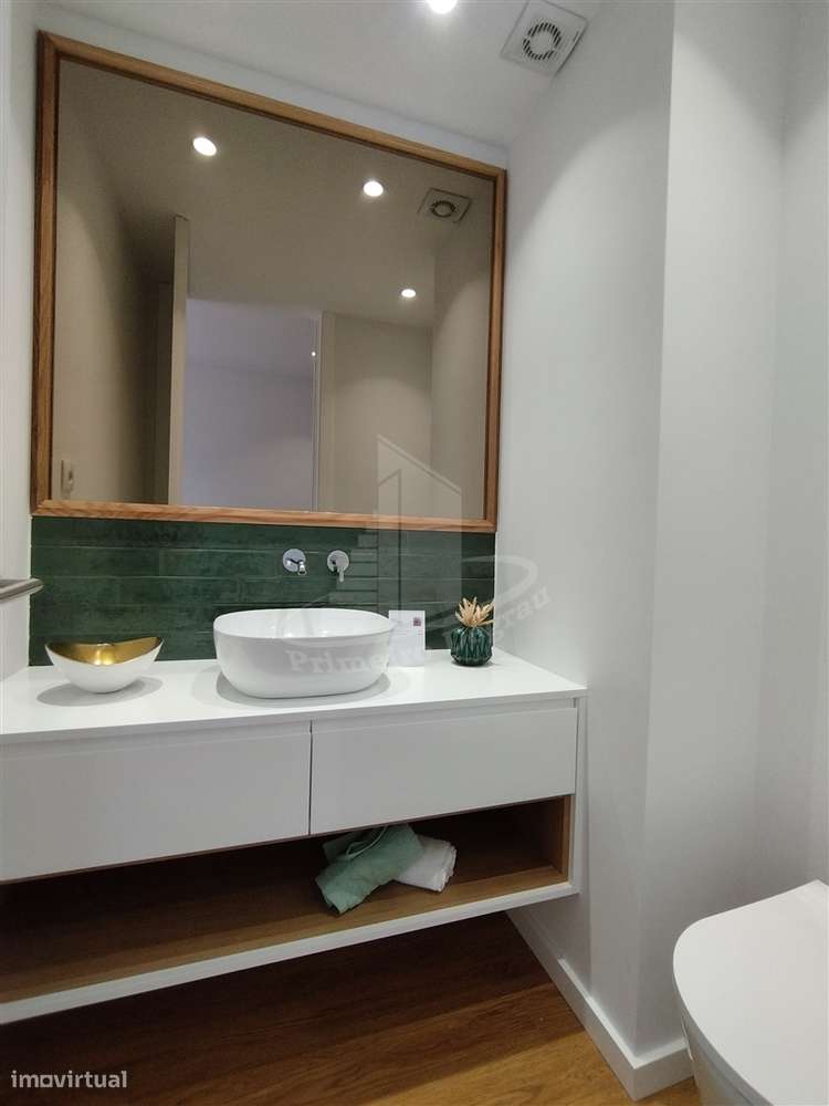 Moradia com garagem lateral - Grande imagem: 5/38