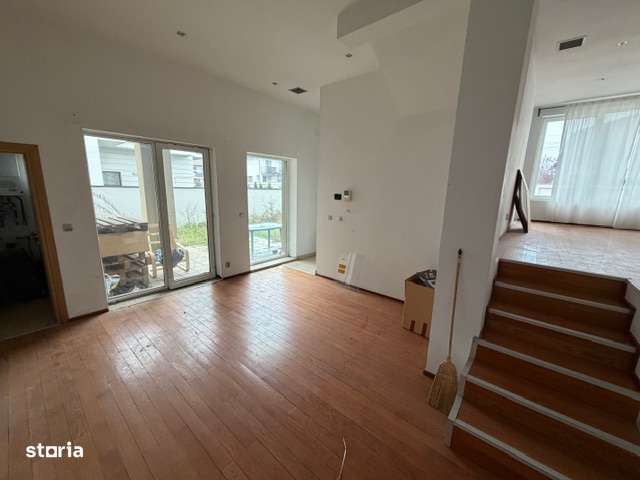 Tunari 1 Decembrie Nr.136 - Imagine principală: 4/20