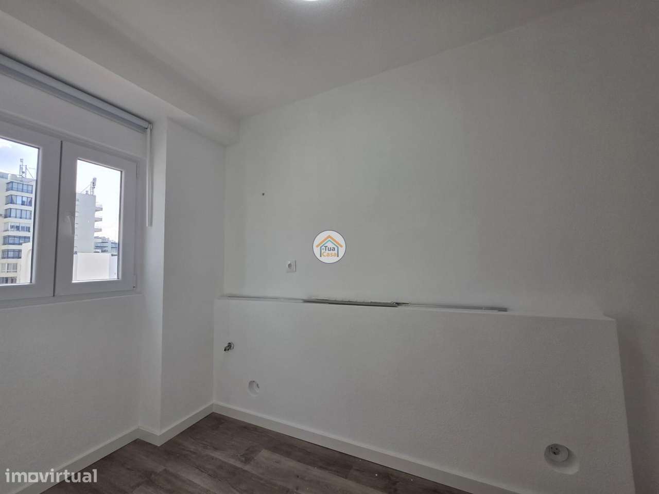 Apartamento T2+1 Renovado á 200 metros da praia de Quarteira-19