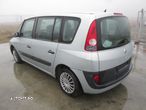 Dezmembrez Renault Espace 2004 - 2