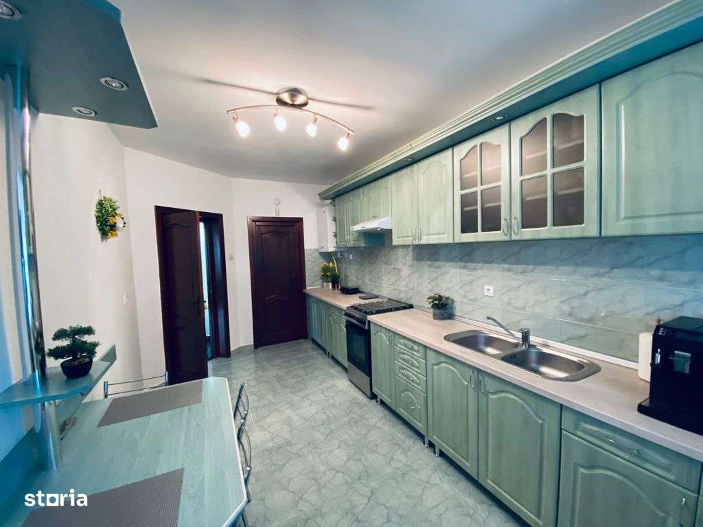 Sangeorgiu de Mures - Casa 6 camere - str. Borzas - Imagine principală: 5/20