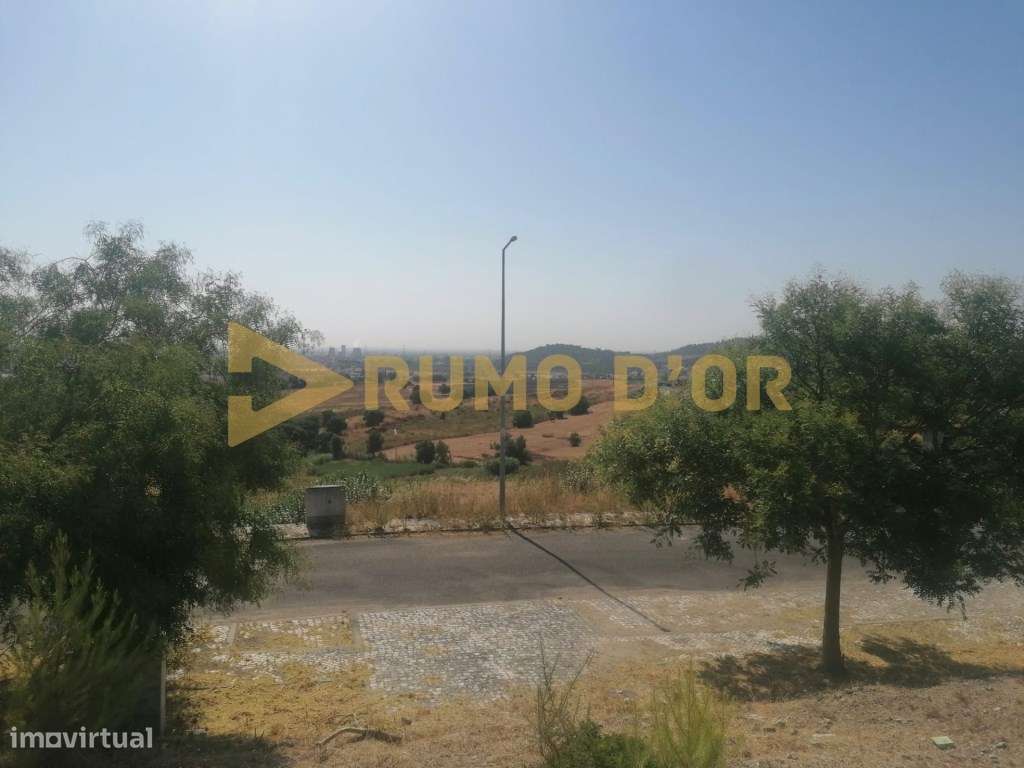 Terreno Urbano em Alenquer - Grande imagem: 4/12