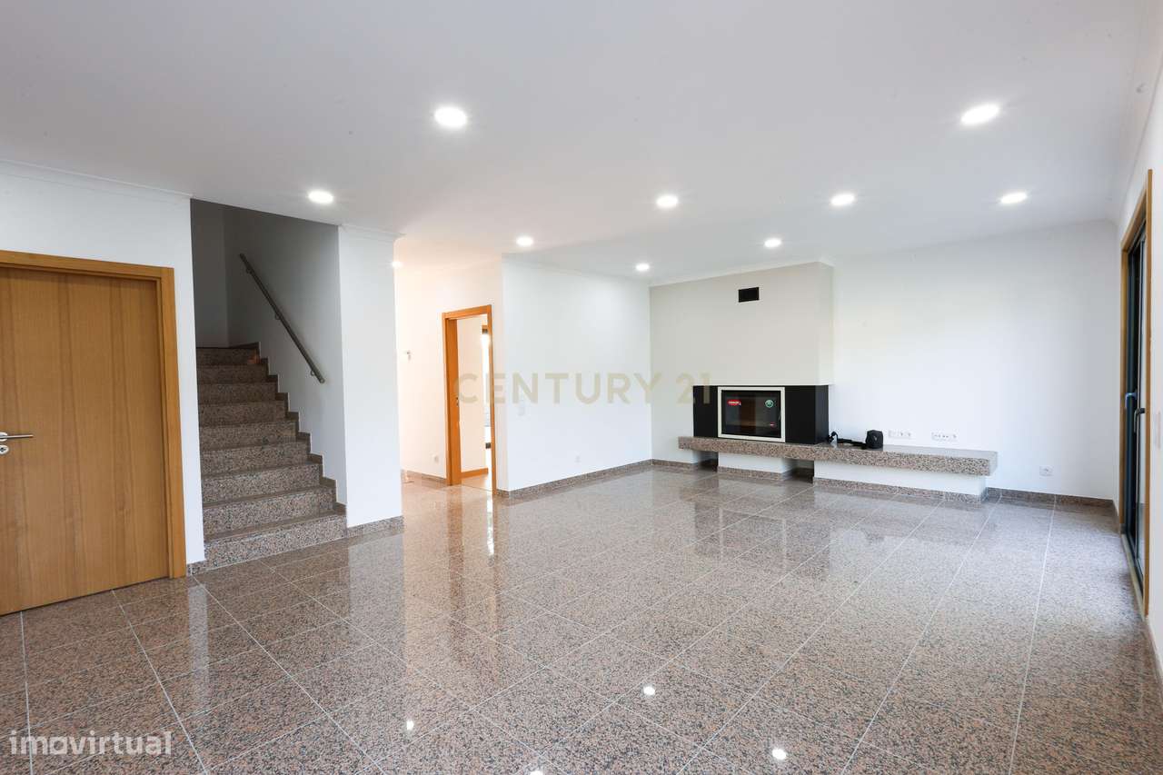 O Refúgio Perfeito no Pinhal da Verdizela – Um Ícone de Luxo, Sofistic - Grande imagem: 3/52