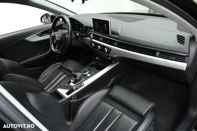 Audi A4 2.0 TDI S tronic - 14