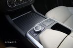 Mercedes-Benz ML 250 BlueTEC 4MATIC 7G-TRONIC - 24