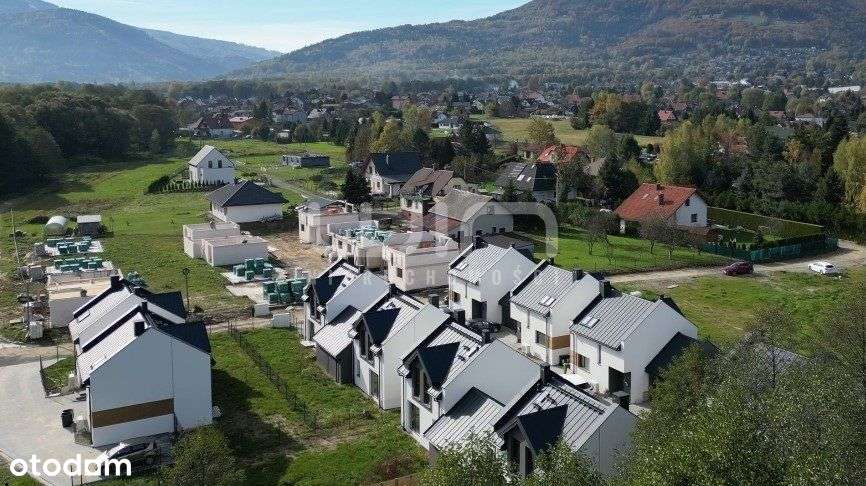 4km od Bielska-Białej i 4 km od Szczyrku-6